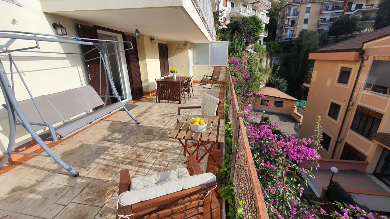 Bedrock Villa Salerno Exterior photo