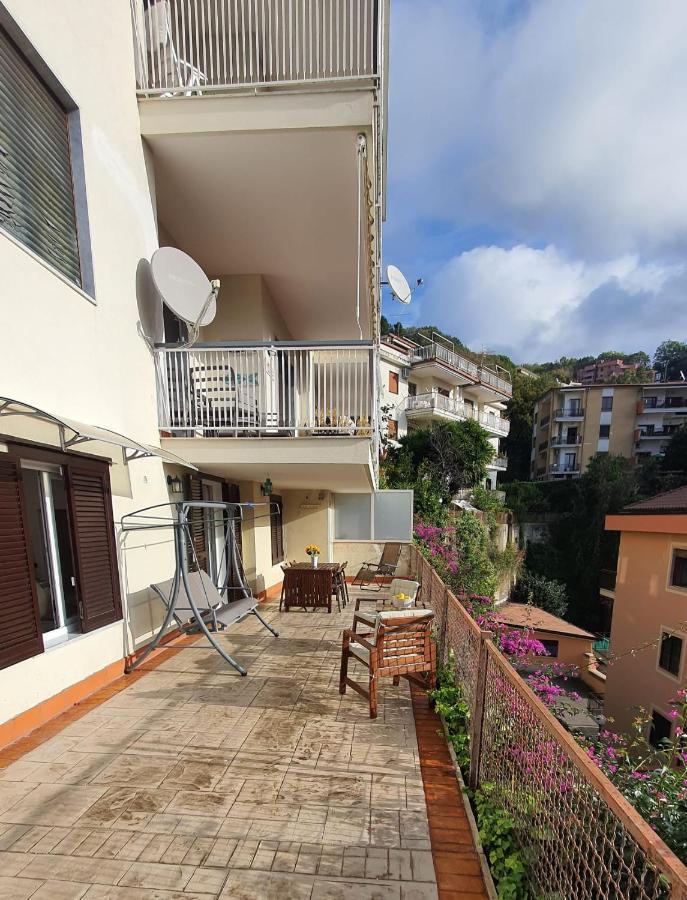 Bedrock Villa Salerno Exterior photo